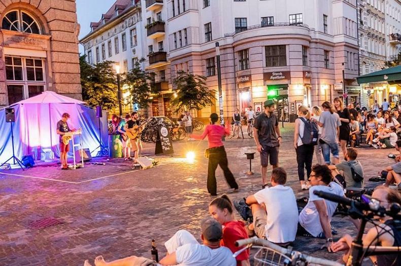 Berlin Mal Anders Erleben - Hier Tobt Das Leben Exteriér fotografie